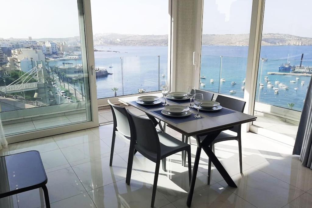 New Seafront Apartment - Spectacular Views San Pawl il-Baħar Kültér fotó