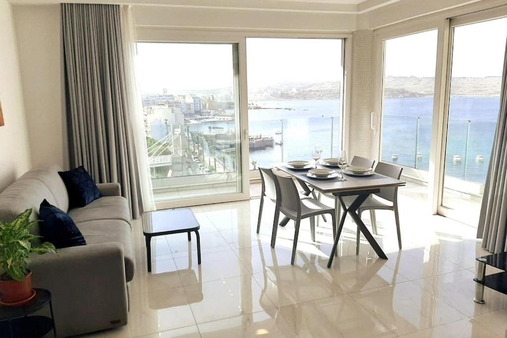 New Seafront Apartment - Spectacular Views San Pawl il-Baħar Kültér fotó